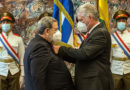 Condecorado en Cuba con Orden José Martí el Primer Ministro de San Vicente y las Granadinas