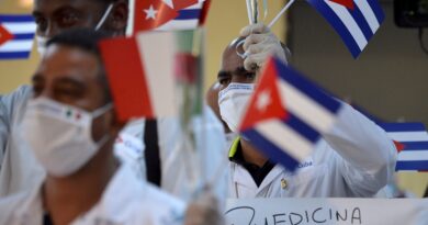 Cerca de 500 médicos cubanos colaborarán en Italia en los próximos meses