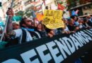 Argentina marcha en defensa de la educación pública
