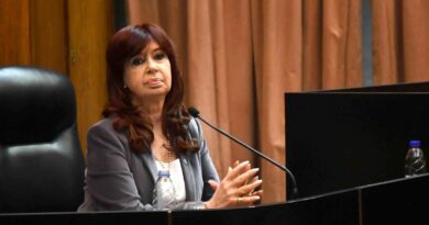 Argentina: En la previa del fallo por Vialidad, Cristina disparó contra «los Copitos de Comodoro Py»