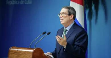 «El show de la política de EEUU»: el canciller cubano denuncia acciones de Washington en el Caribe