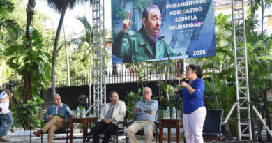 Reflexionan en Cuba sobre internacionalismo de Fidel Castro en el 65 aniversario del ICAP