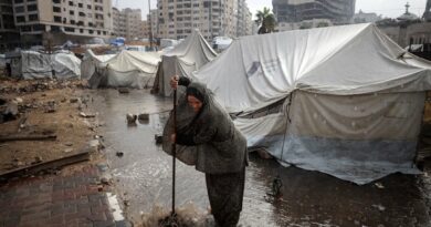 ​Lluvias y bombardeos agravan la crisis humanitaria en Gaza