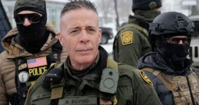 Trump sustituye a Bovino «el represor en jefe» ante arreciamiento de las protestas