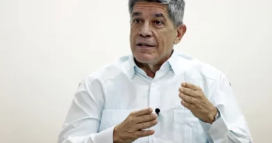 Cuba denuncia amenaza de bloqueo naval de EE.UU. como acto de guerra contra el pueblo