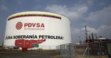Venezuela negocia venta de petróleo a Estados Unidos