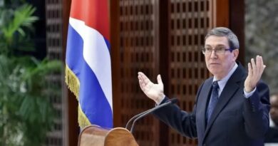 Bruno Rodríguez denuncia que EE.UU. niega visado a ocho peloteros cubanos para el Clásico Mundial