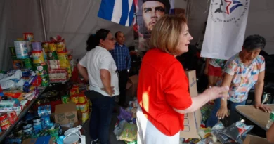 Centro de acopio en el Zócalo ha reunido 6 toneladas de productos para Cuba