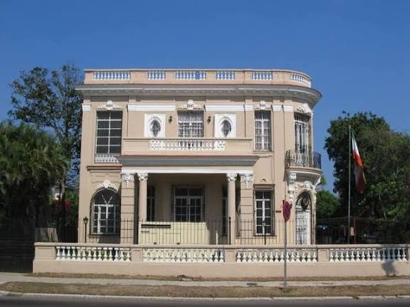 Embajada de la República Islámica de Irán en Cuba abrirá libro de condolencias