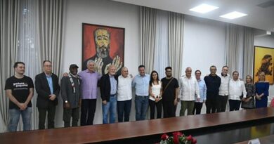 Díaz-Canel a la Asamblea Internacional de los Pueblos: «Sabemos lo que significa visitar Cuba en estos tiempos»