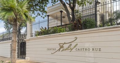 Centro Fidel Castro Ruz organiza el taller «Girón: 65 años de la victoria contra el imperialismo»
