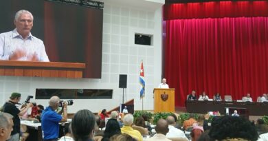 Díaz-Canel asiste a Encuentro Internacional de Solidaridad con Cuba en saludo al Primero de Mayo
