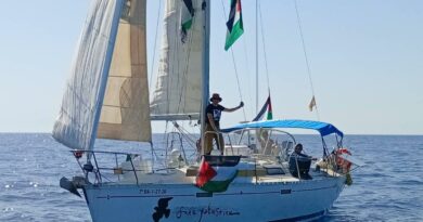 Flotilla navega hacia Gaza en vísperas de la Nakba