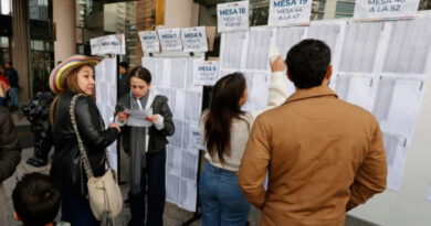 Colombia decide este domingo entre paz con justicia social y lenguaje de guerra con recortes
