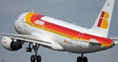 Aerolínea española Iberia suspende vuelos directos a La Habana