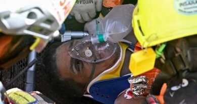Hernán salió con vida tras ocho días bajo escombros en Venezuela