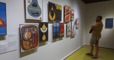 El cartel cubano celebra el centenario de Fidel con una gran exposición en el Museo Pushkin de Moscú