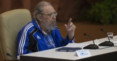 En su centenario, Fidel prosigue fundando un mundo nuevo