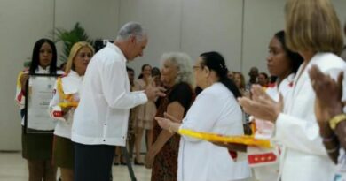 FMC celebra sus 66 años con imposición de altas distinciones a más de 300 mujeres de todo el país