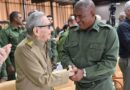 Presiden Raúl y Díaz-Canel acto político-cultural por el Aniversario 65 de la integración de la Dirección de Seguridad Personal