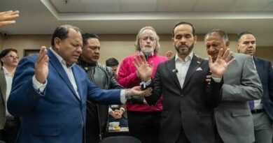 La dictadura civil fascista: religión y cultura con Abelardo de la Espriella